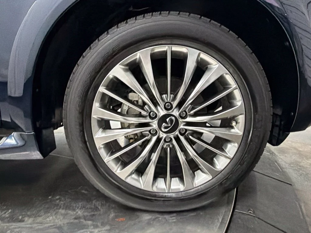 Used 2021 Blue INFINITI Sensory image 9