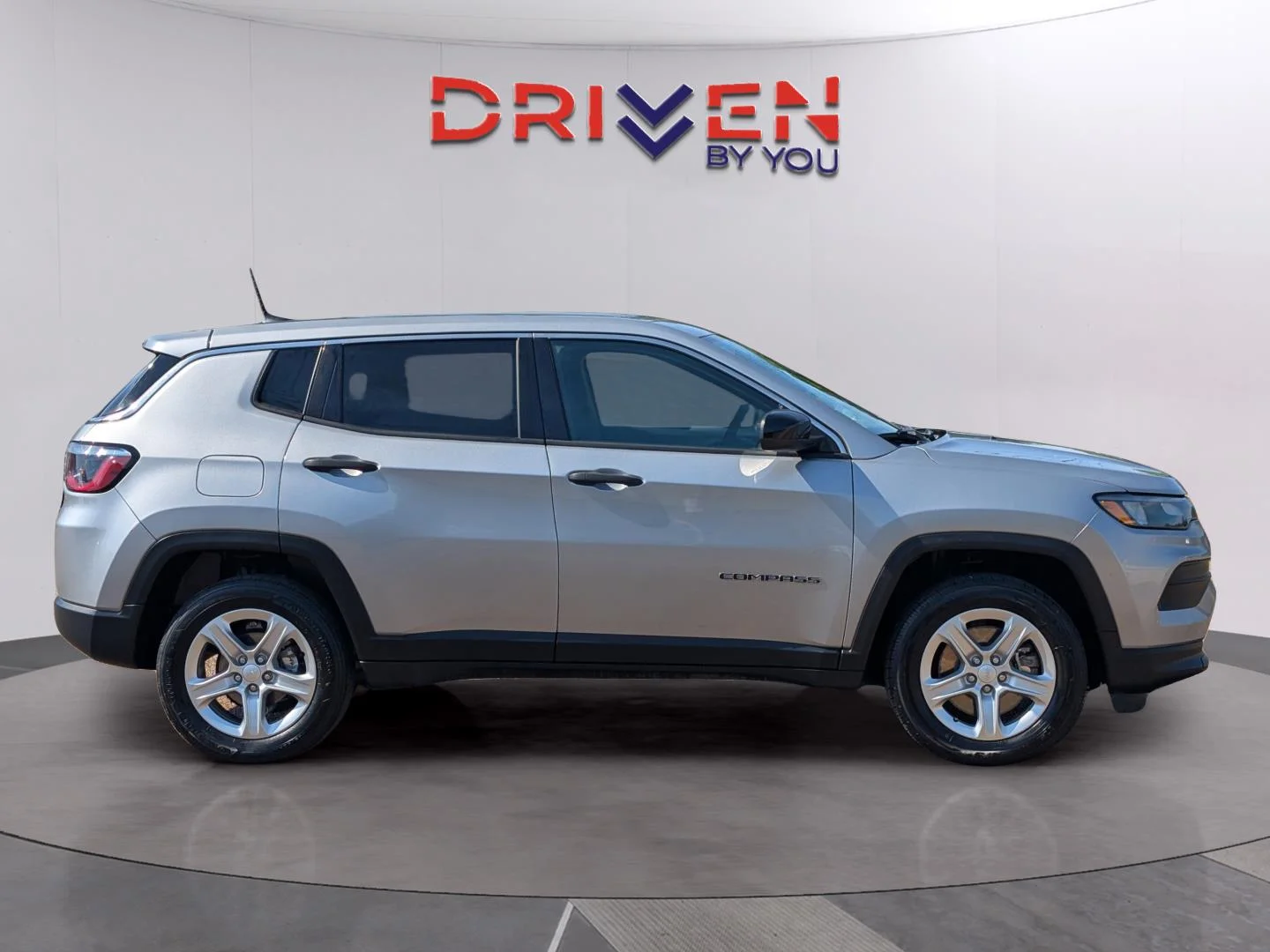 Used 2023 Billet Silver Metallic Clearcoat Jeep Sport image 6