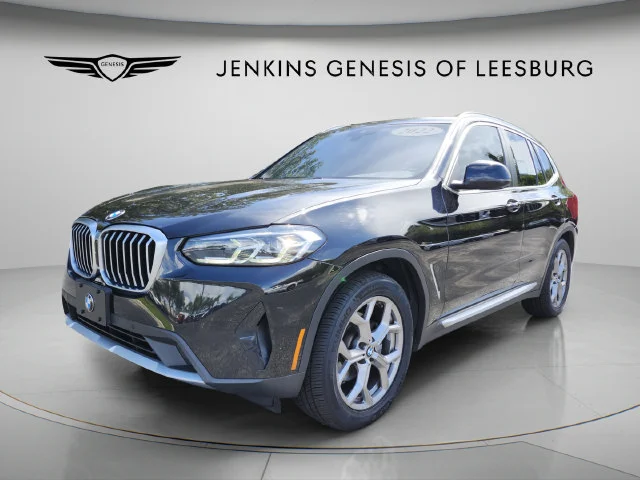 Used 2022 Black BMW xDrive30i image 11