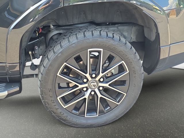 Used 2024 Black Lexus 550 Premium+ image 37