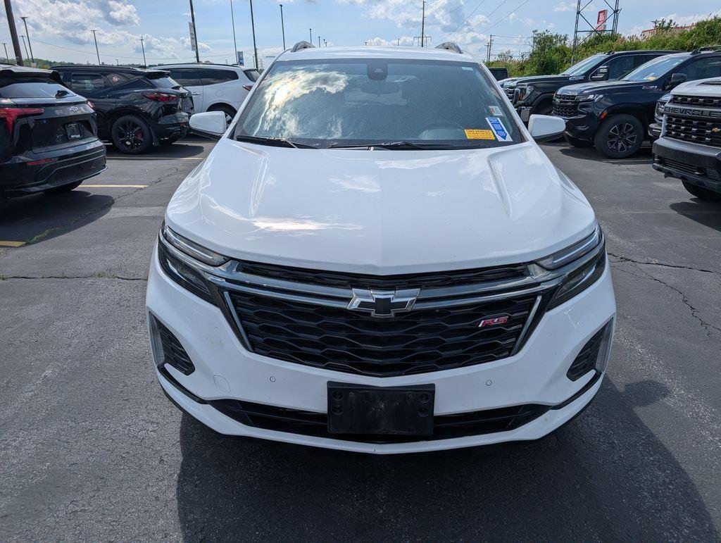Used 2023 Summit White Chevrolet RS image 2