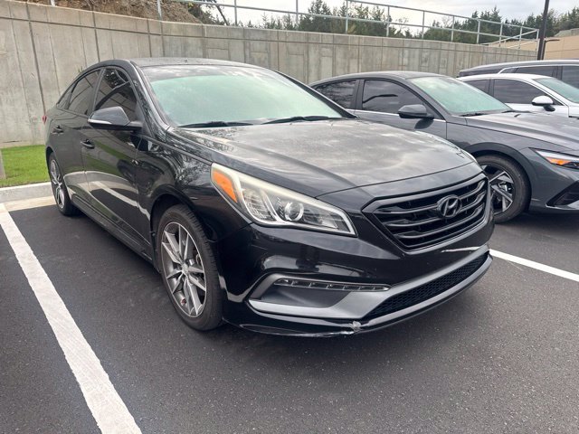 Used 2015 Black Hyundai Sport 2.0T image 1