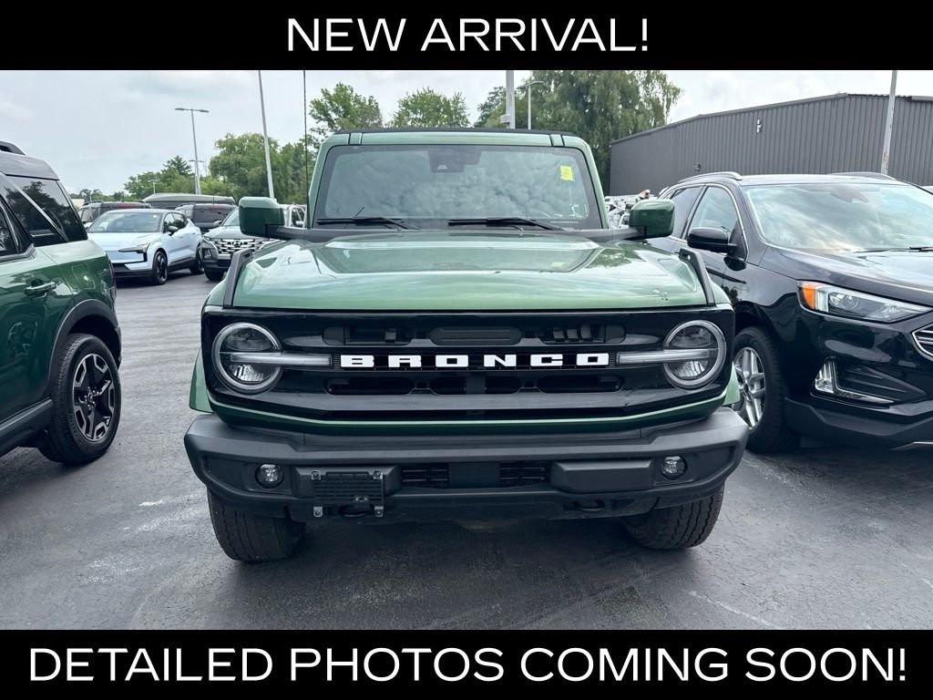 Used 2024 Green Ford Outer Banks image 3
