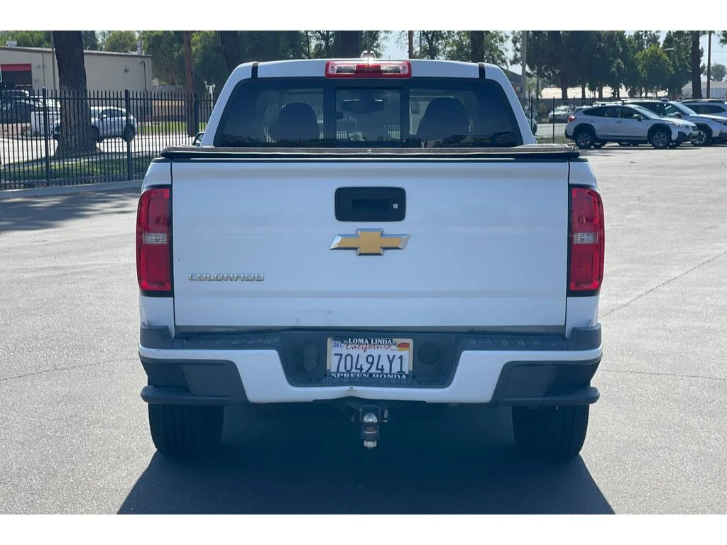Used 2016 Summit White Chevrolet 4WD Z71 image 4