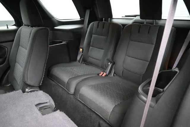 Used 2015 Black Ford XLT image 18