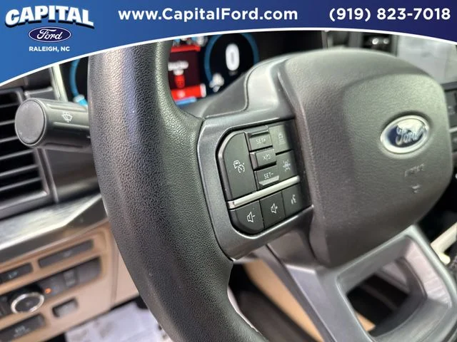 Used 2023 White Ford Lariat image 23