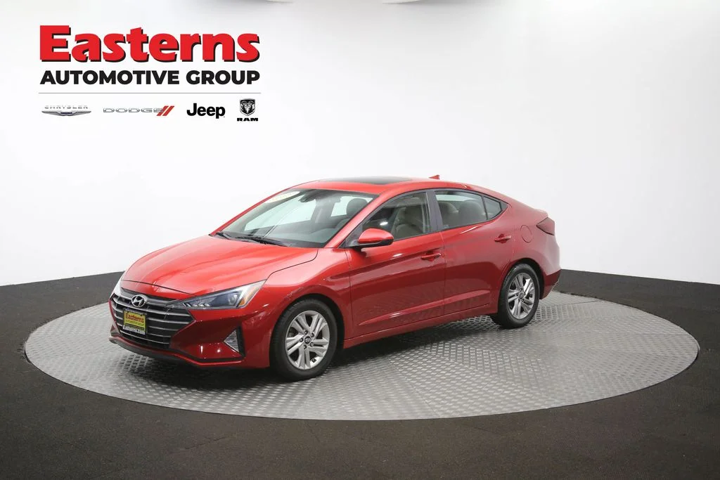 Used 2019 Red Hyundai Value Edition image 56