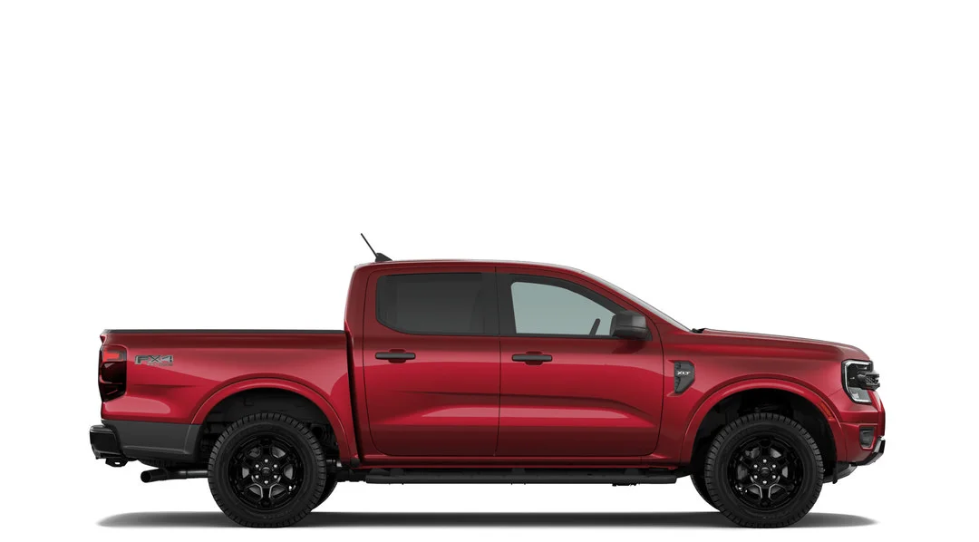 New 2026 Avalanche Ford XLT image 5