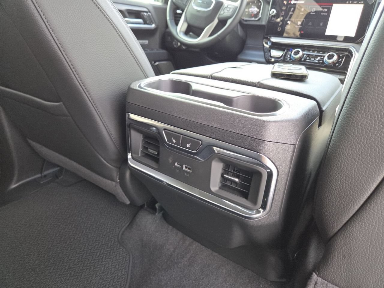 2026 GMC Sierra 1500 Denali - Photo 26