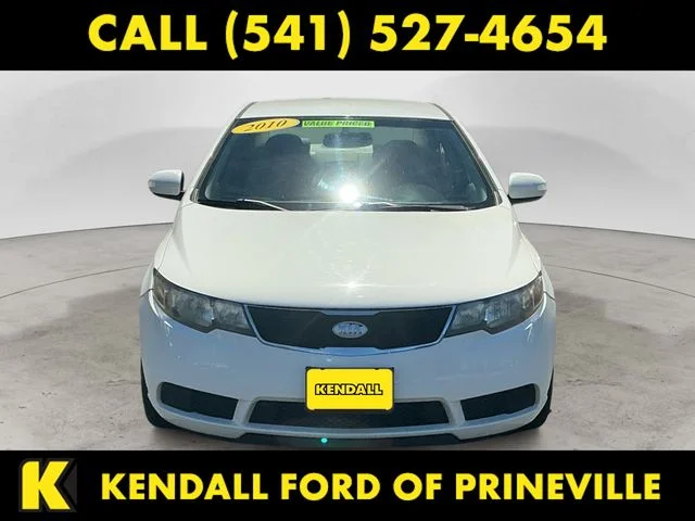 Used 2010 White Kia EX image 8