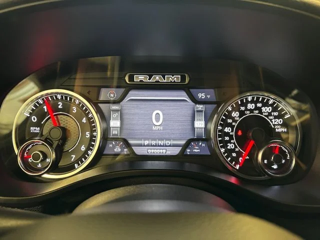 Used 2019 Red Ram Laramie image 17