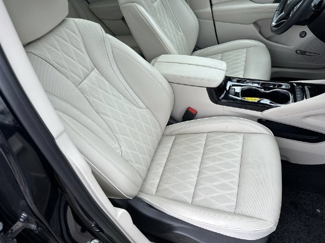 Used 2023 Ebony Twilight Metallic Buick Avenir image 35