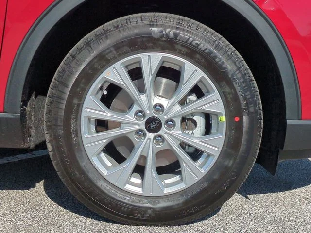 New 2026 Rapid Red Metallic Tinted Clearcoat Ford Active® image 11