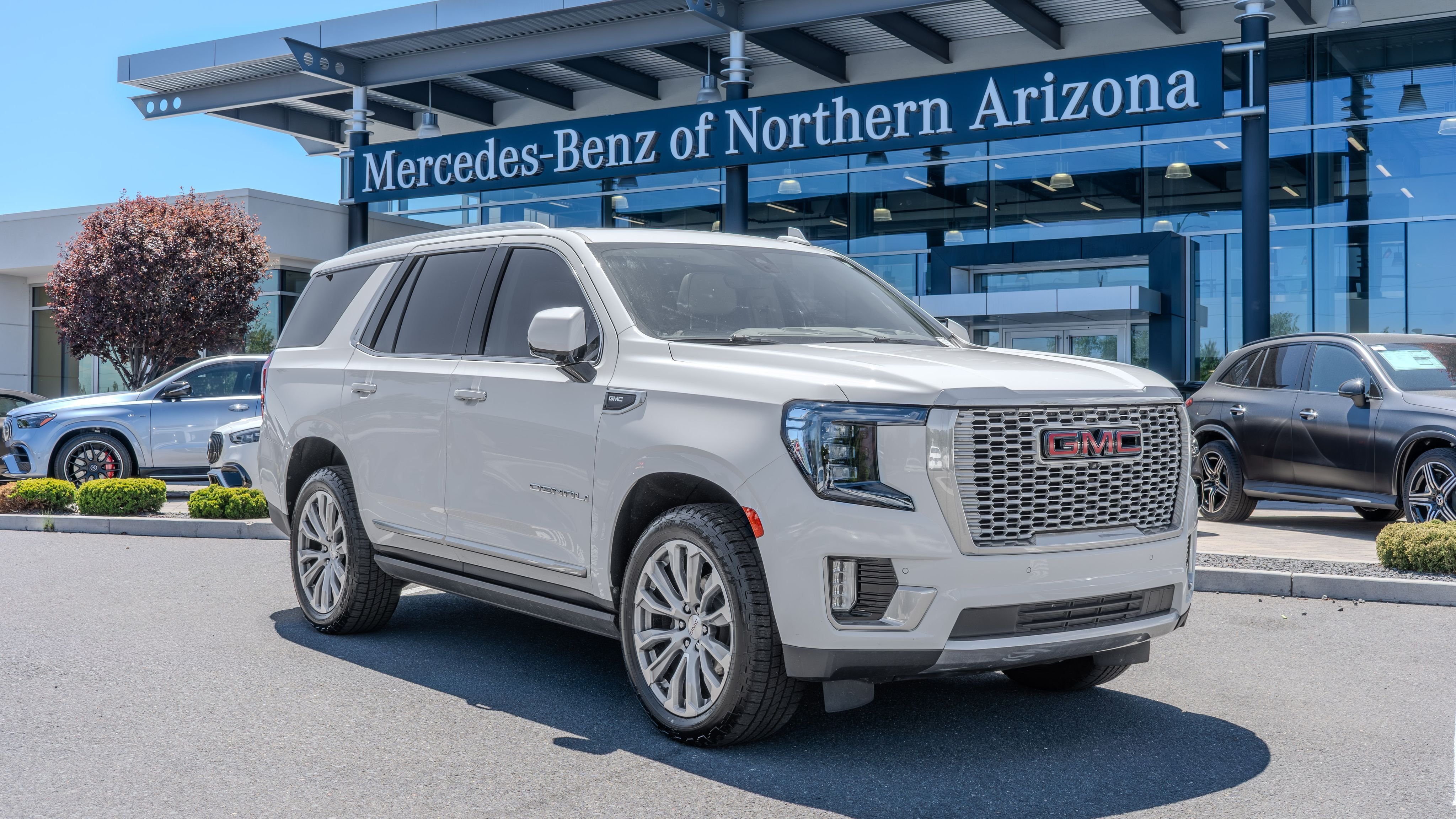 2021 GMC Yukon 4WD Denali's photo