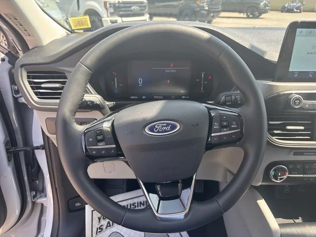 Used 2025 Silver Ford Active image 15