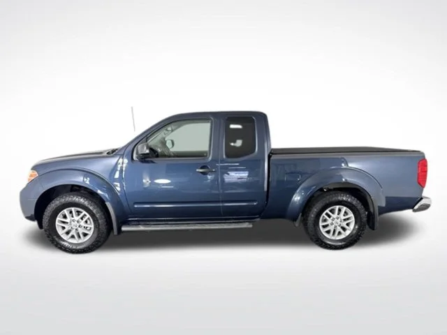 Used 2020 Blue Nissan SV image 15