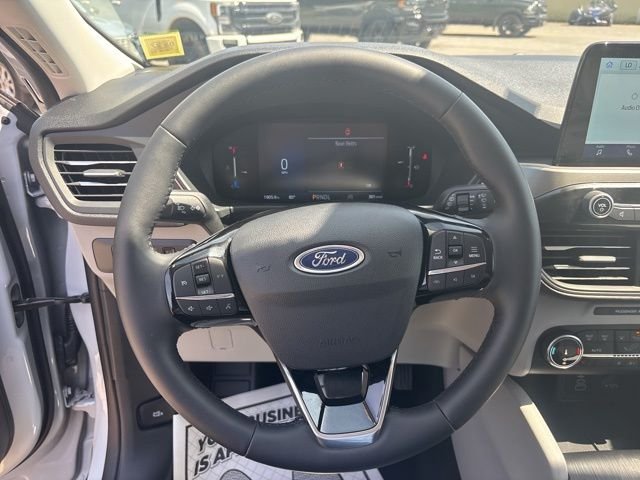 Used 2025 Silver Ford Active image 15