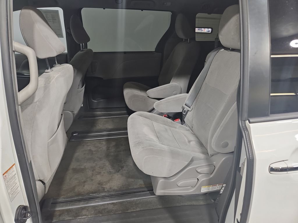 Used 2019 White Toyota LE image 24