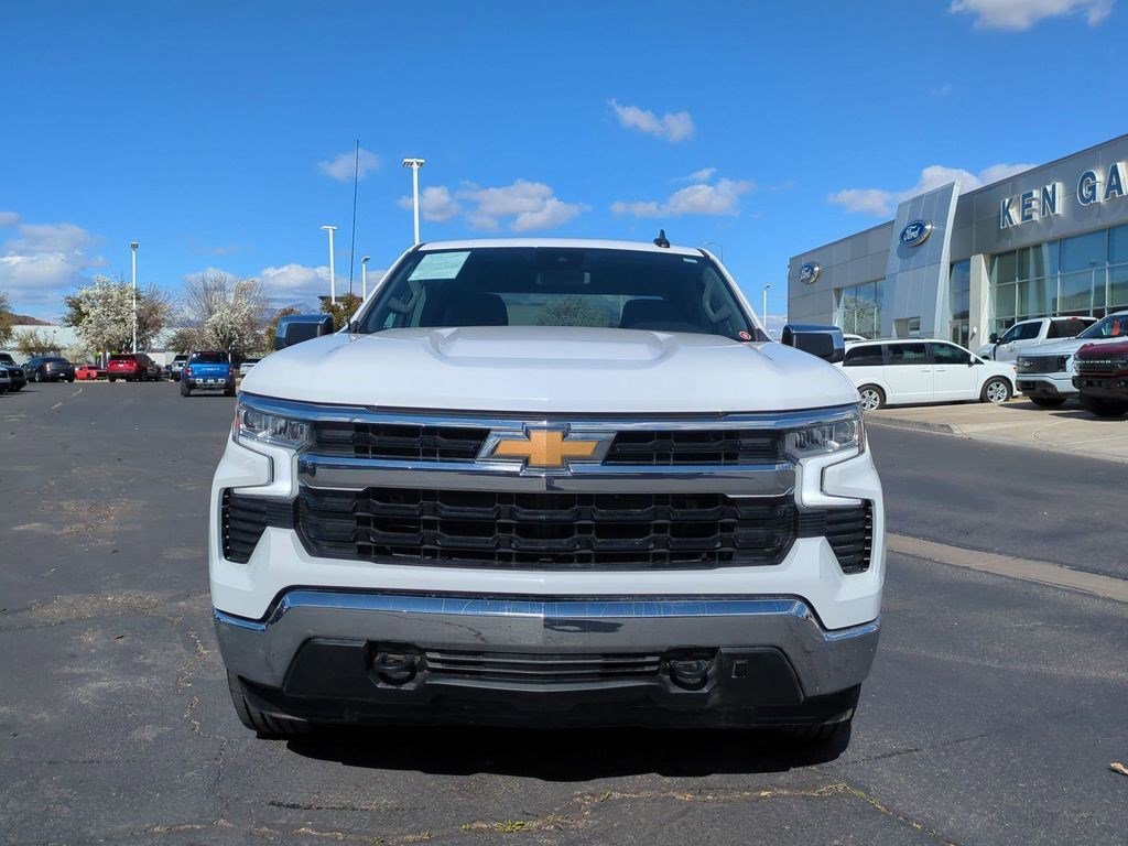 Used 2024 White Chevrolet LT image 8