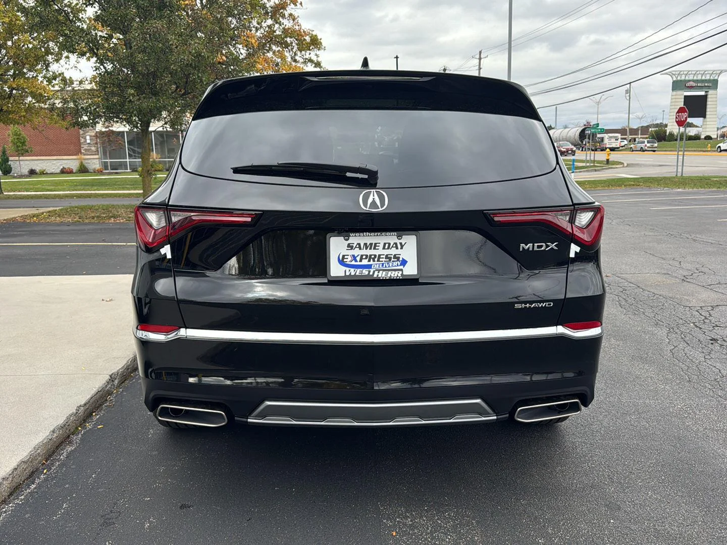 New 2026 Majestic Black Pearl Acura SH-AWD image 7