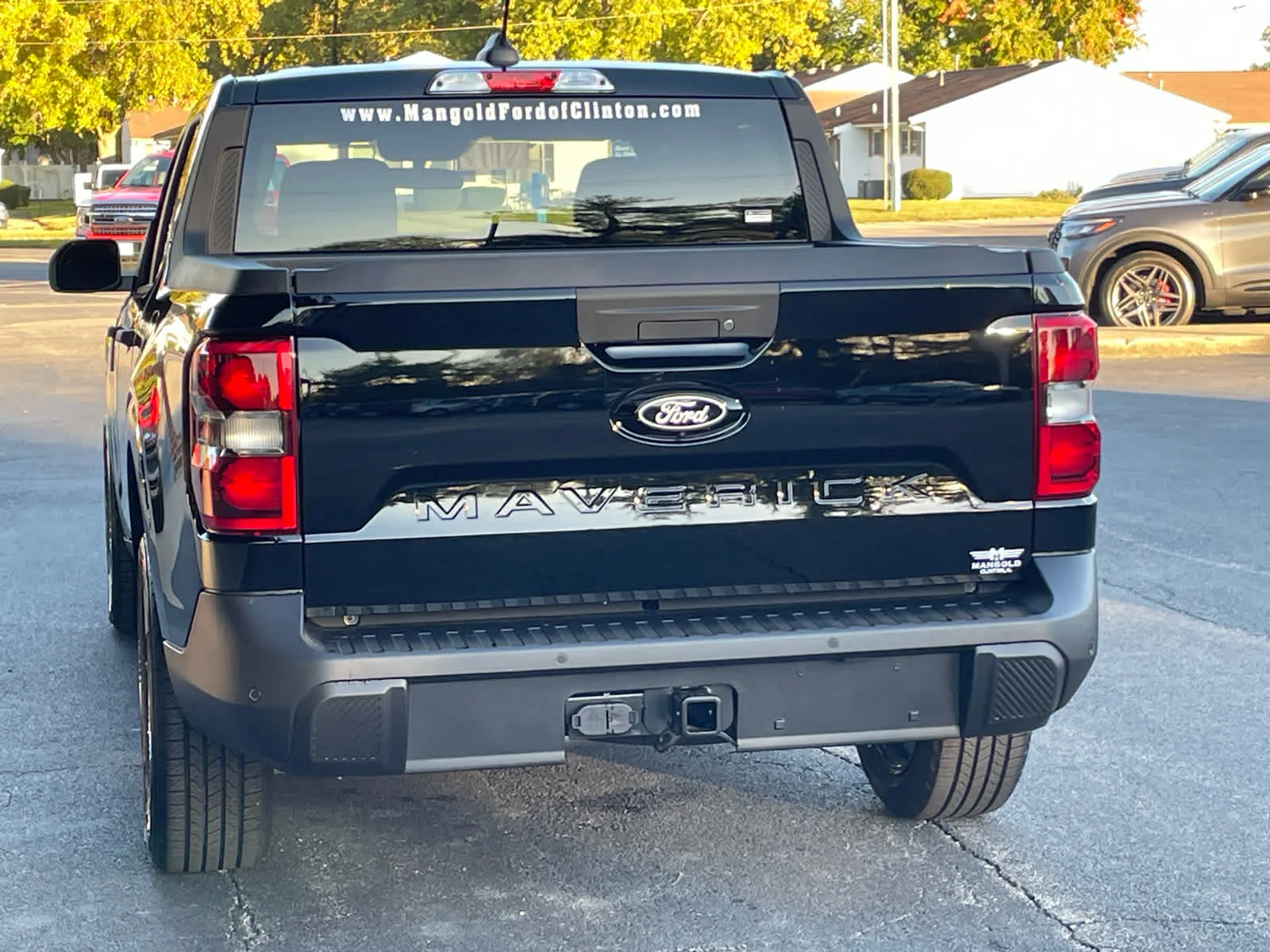 New 2025 Shadow Black Ford XLT image 22