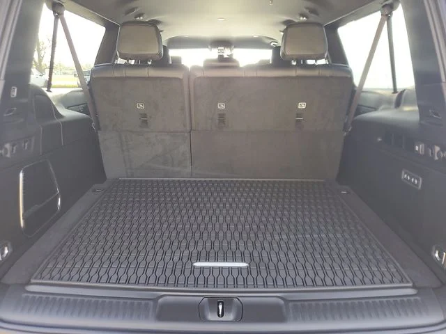 New 2026 Baltic-Gray Metallic Clear-Coat Exterior Paint Jeep Limited Altitude image 5
