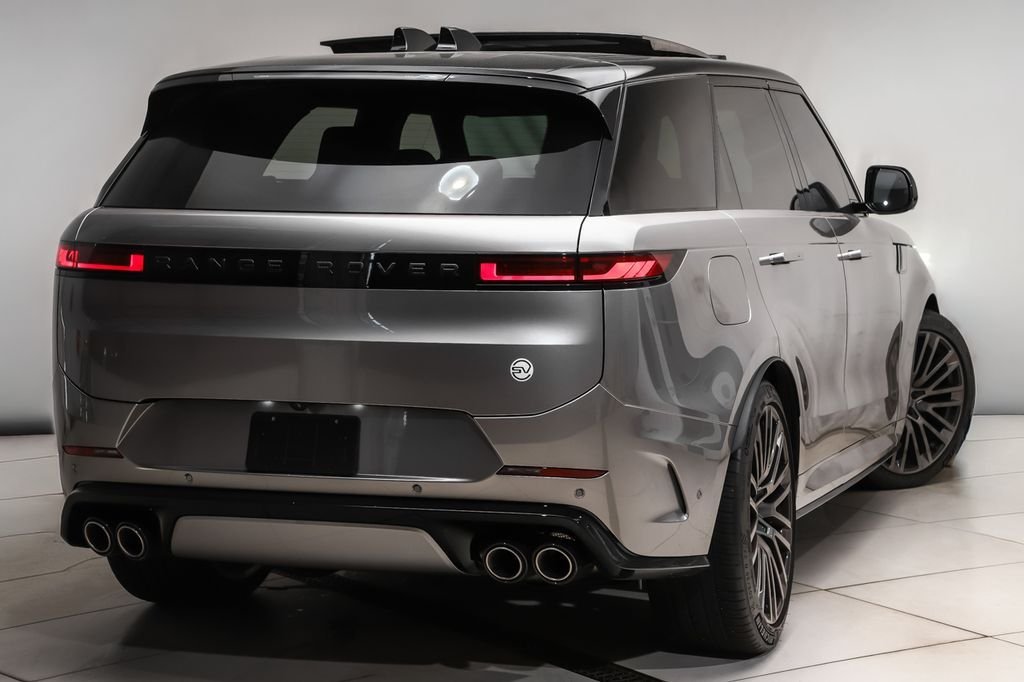 Used 2024  Land Rover SV Edition One Flux Silver image 20