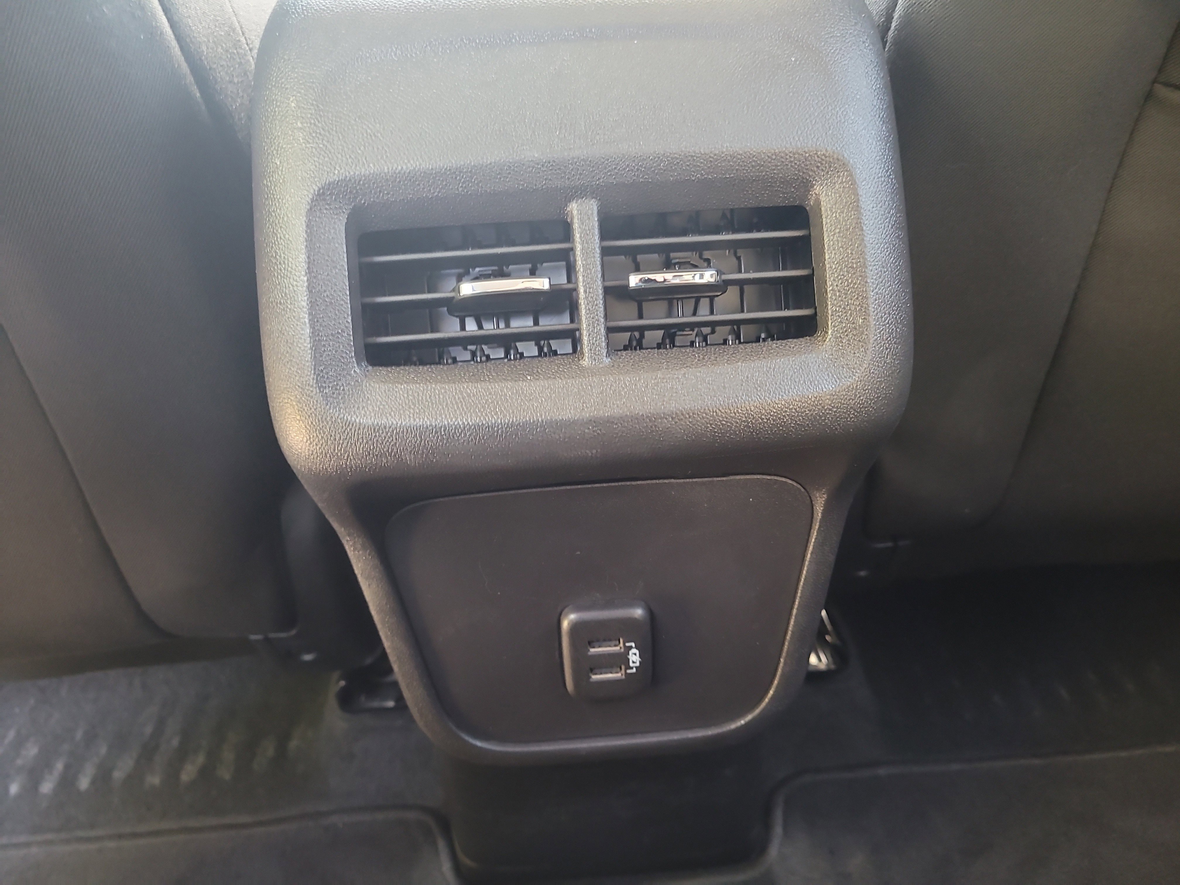 Used 2024 Summit White Chevrolet LT image 15