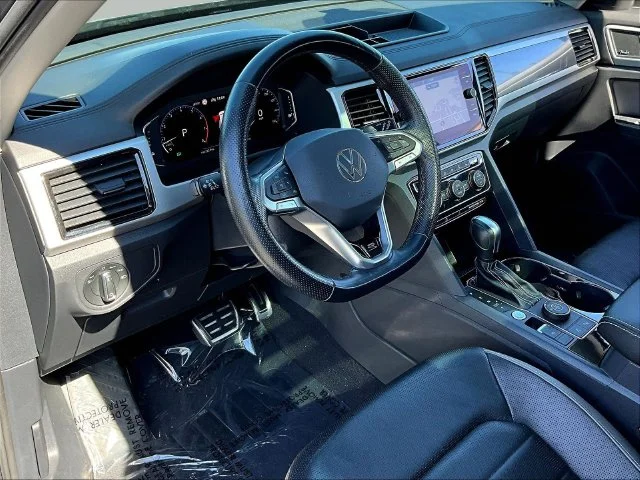 Used 2021 Gray Volkswagen 3.6L V6 SEL Premium R-Line image 20