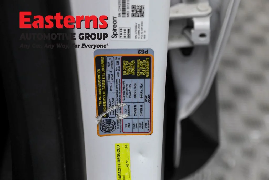 Used 2022 White Hyundai Limited image 37