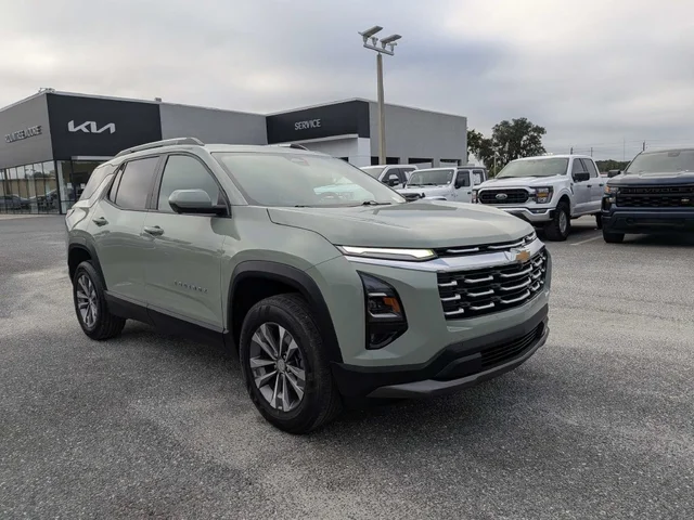 2025 Chevrolet Equinox LT
