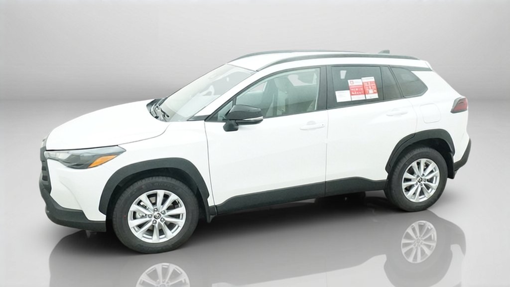 New 2026 Wind Chill Pearl Toyota LE image 3