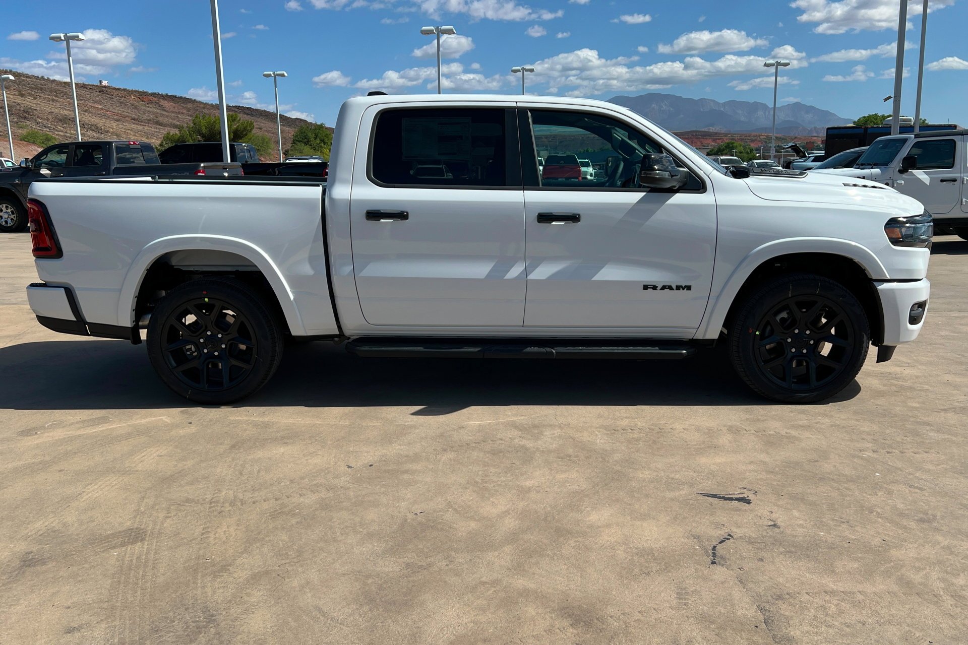 New 2026 Bright White Clear-Coat Exterior Paint RAM Laramie image 7