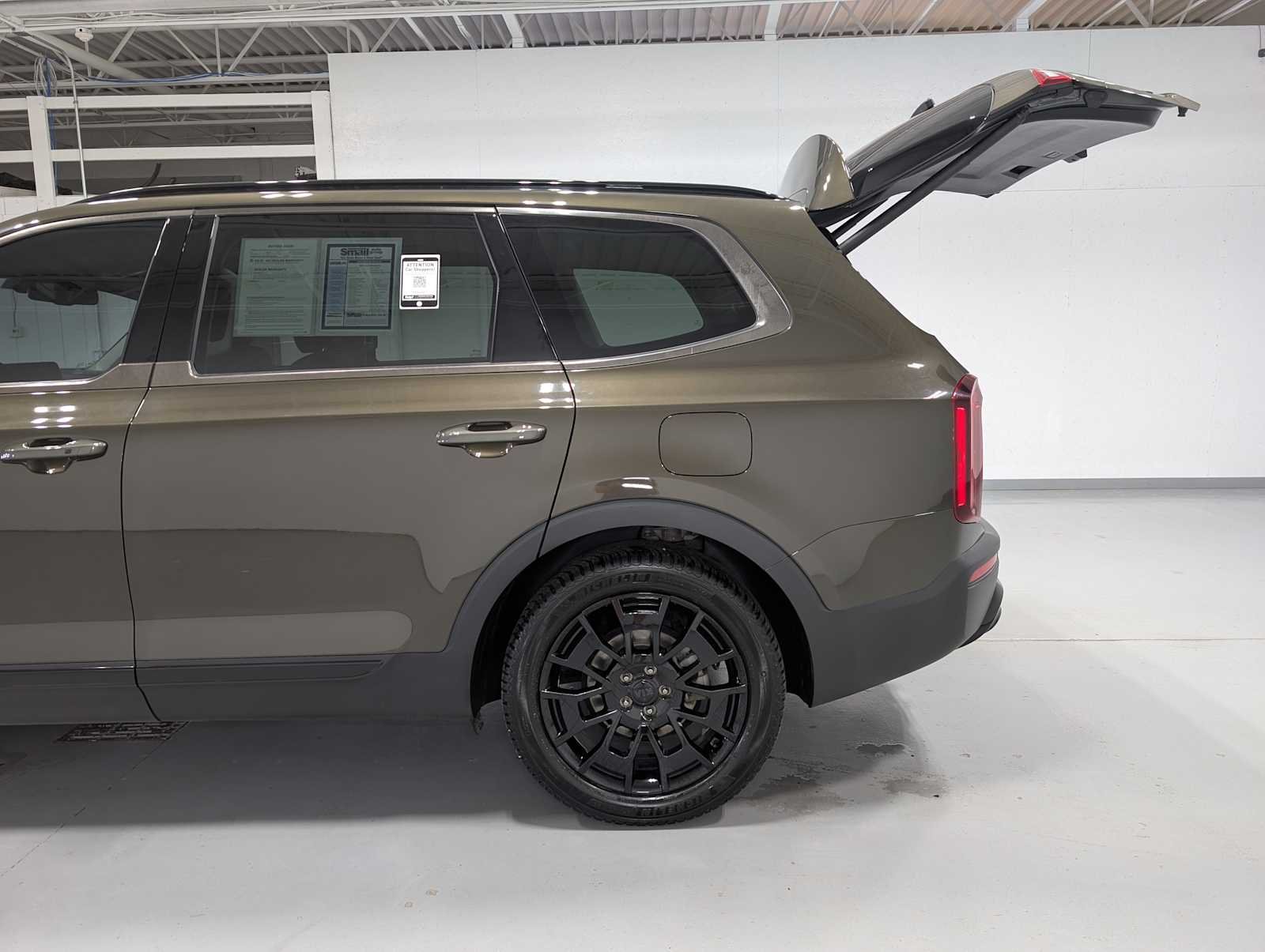 Used 2021 MOSS Kia EX image 11