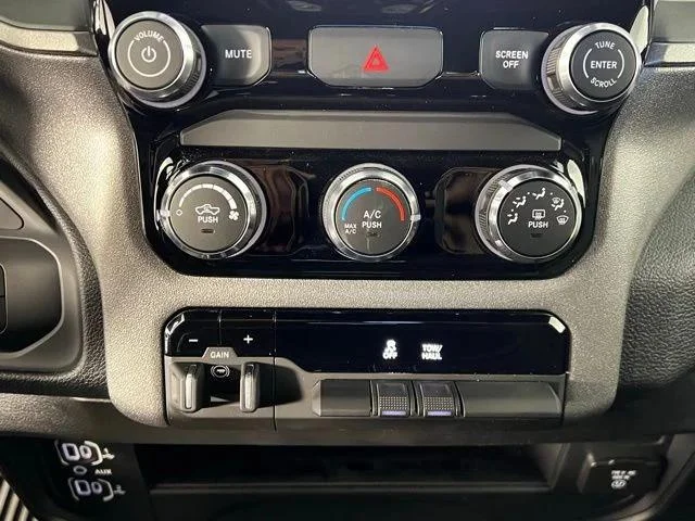 2026 RAM 2500 Tradesman - Photo 25