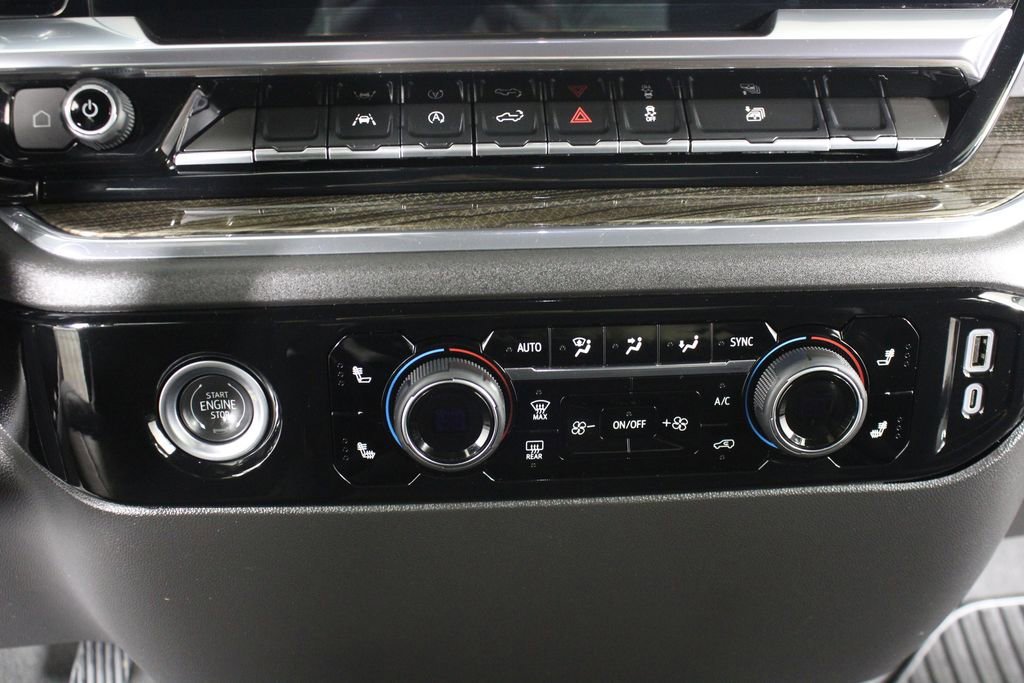 Used 2024 Lakeshore Blue Metallic Chevrolet RST image 27