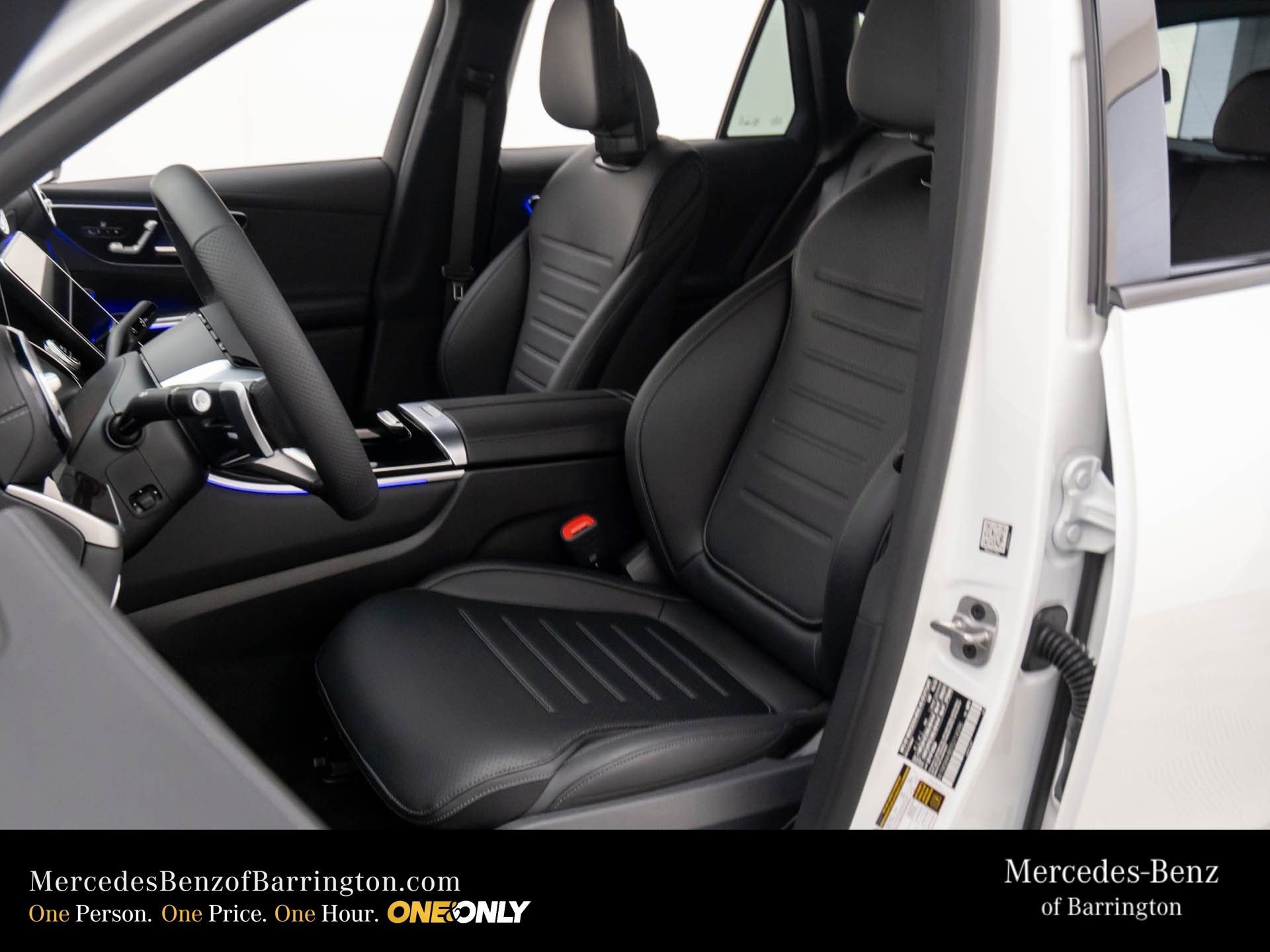 New 2026 Polar White Mercedes-Benz GLC 300 image 62