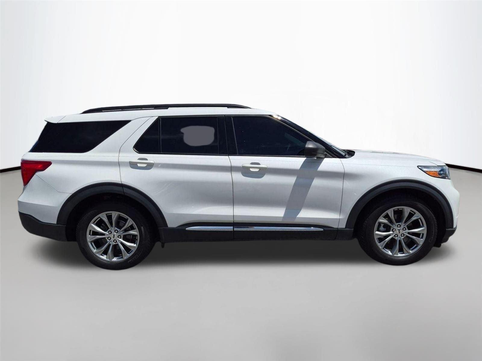Certified Used 2021 Star White Ford XLT image 4