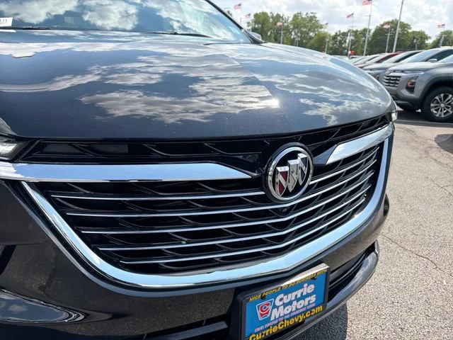 Certified Used 2023 Includes Spectra Gray lower exterior accent color.) Buick Premium image 32