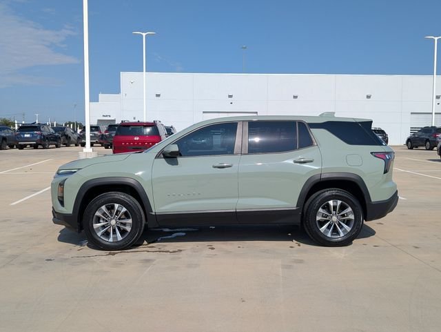 Used 2025 Green Chevrolet LT image 3