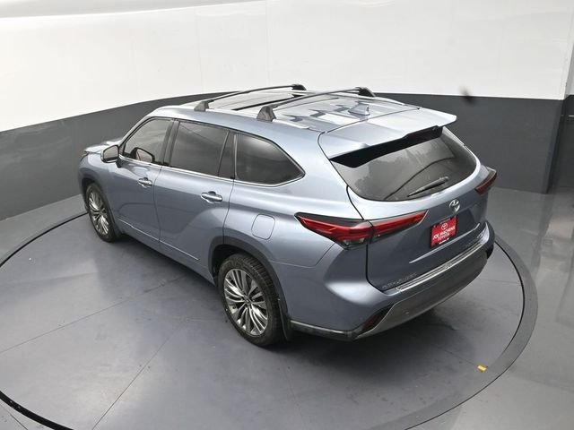Used 2021 Blue Toyota Platinum image 27