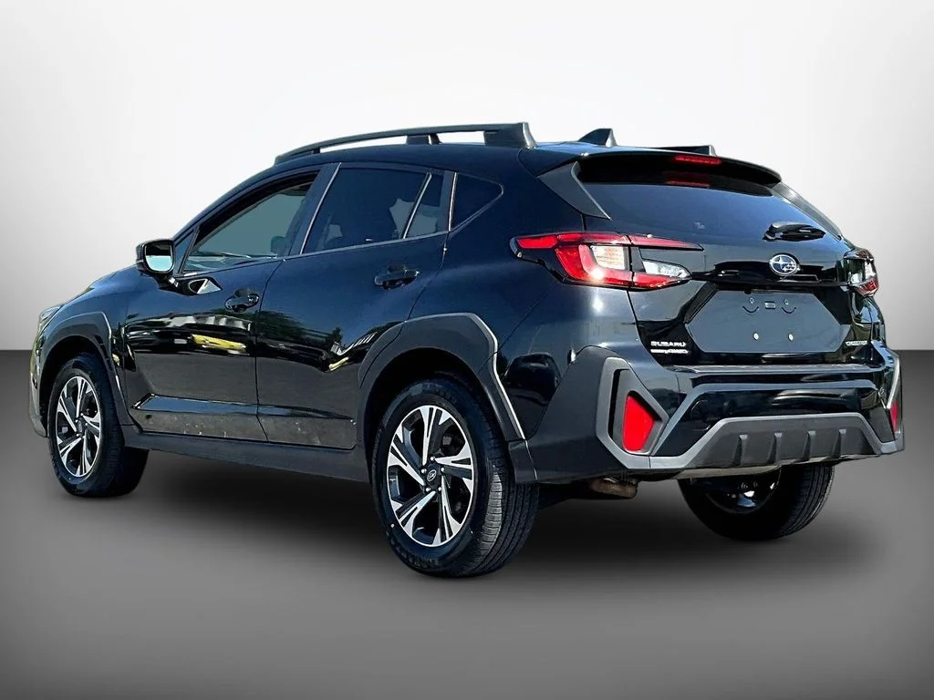 Used 2024 Crystal Black Silica Subaru Premium image 4