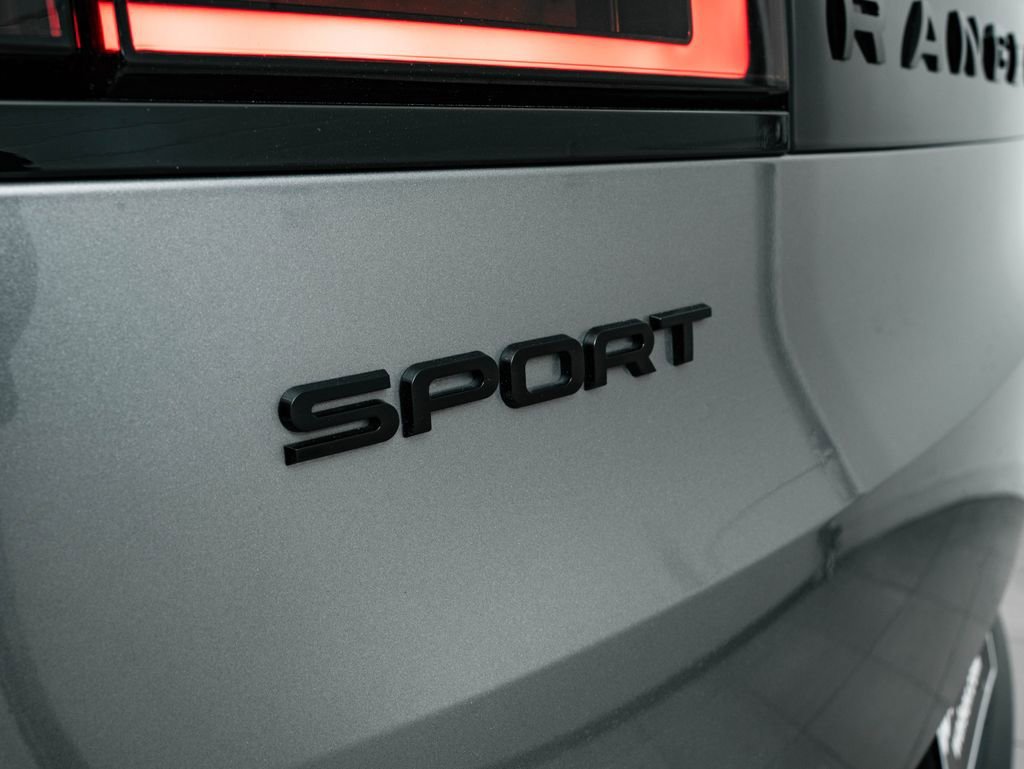 Used 2023 Gray Land Rover SE image 20