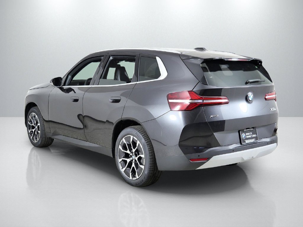 Used 2026 Dark Graphite Metallic BMW 30 xDrive image 15