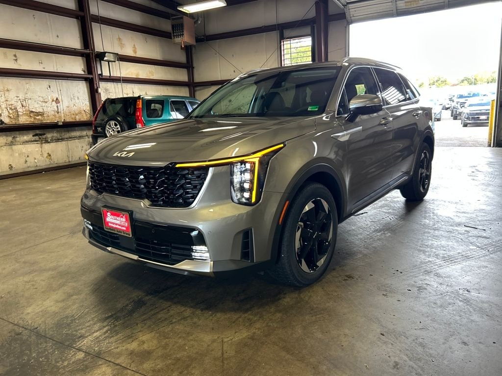 New 2026 Beige Kia EX image 2