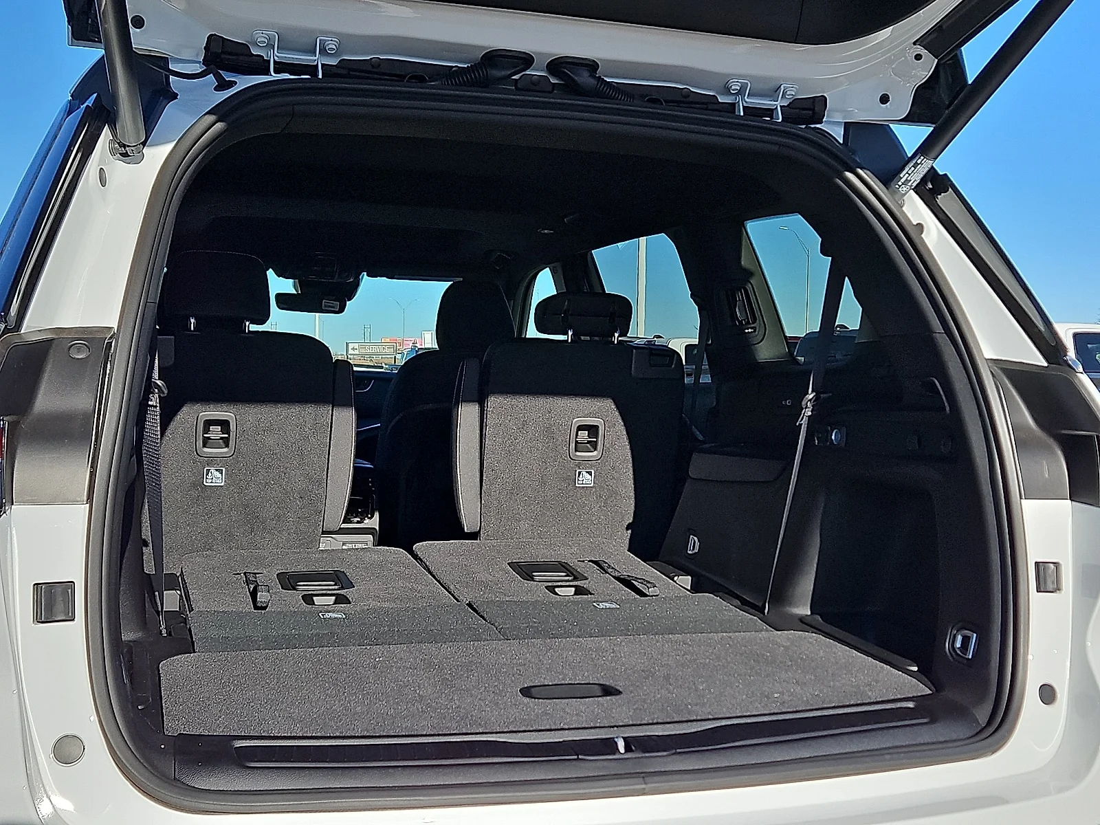 New 2025 Bright White Jeep L LAREDO X 4X4 image 6