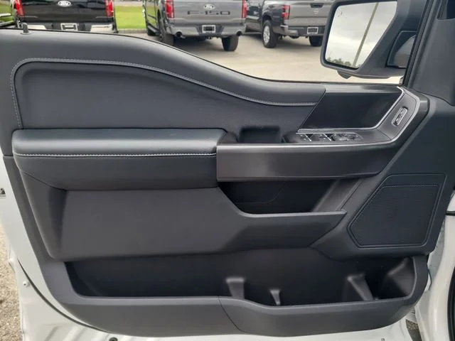 Used 2024 White Ford XLT image 16