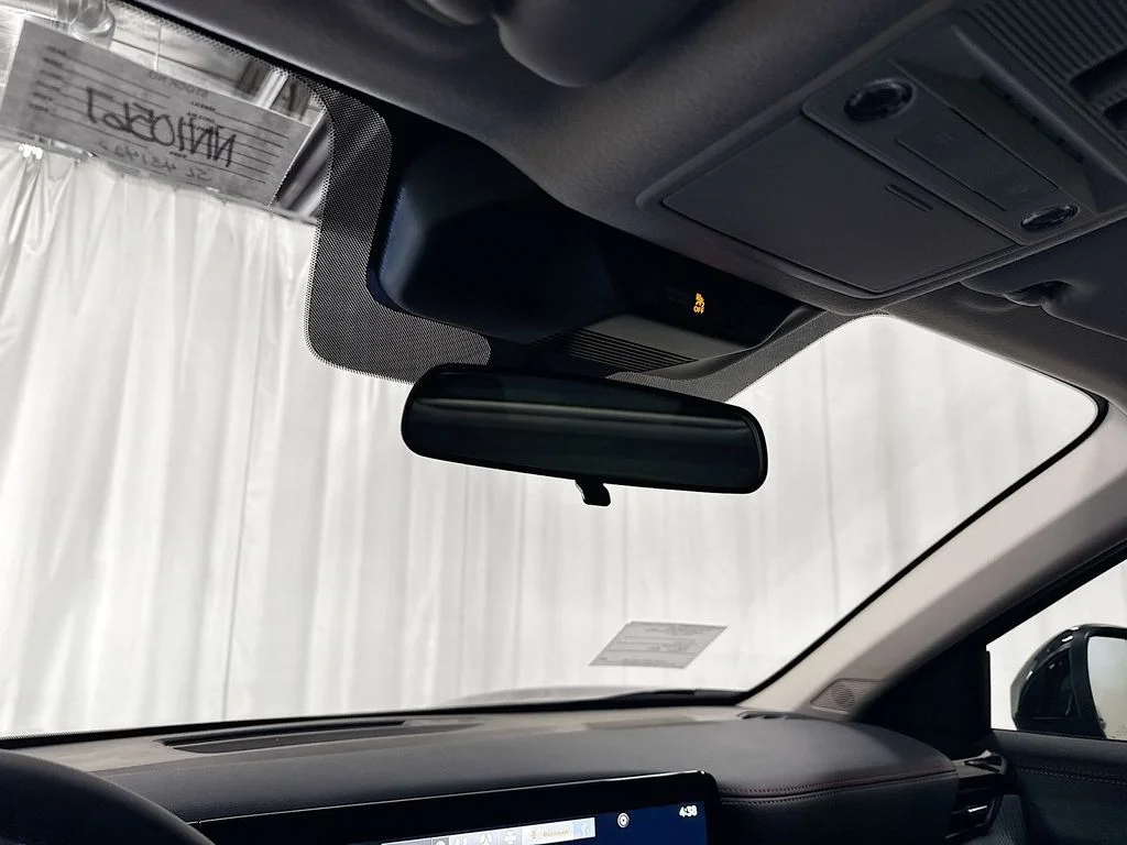 2025 Nissan Kicks SR AWD - Photo 36