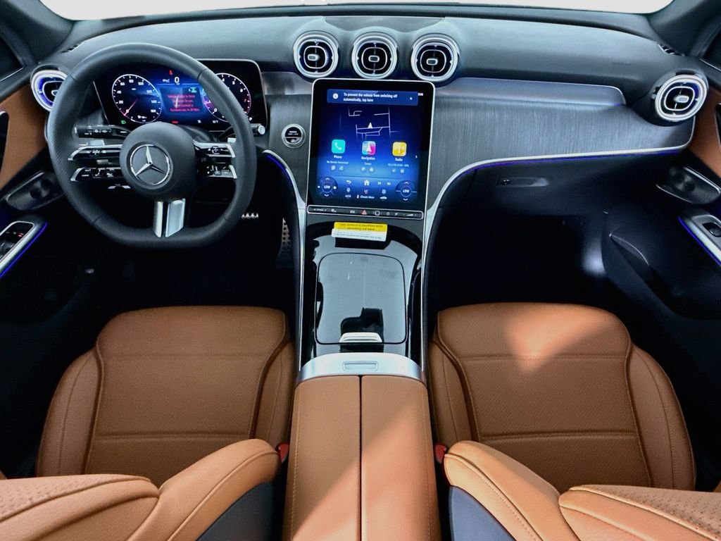 New 2027 Moonlight White Metallic Mercedes-Benz GLC 300 image 14