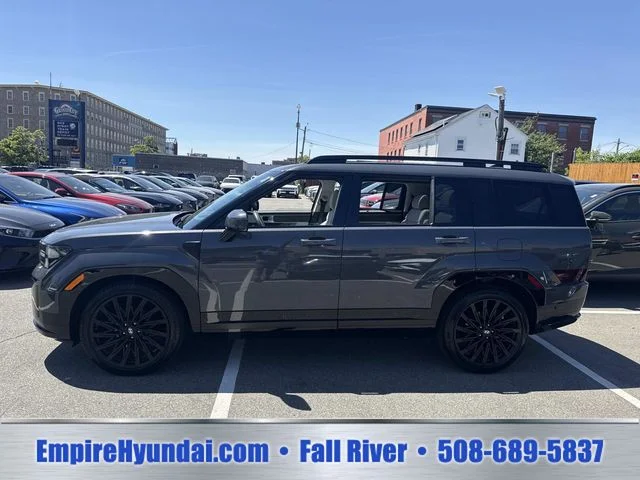 Used 2025 Gray Hyundai Calligraphy image 3